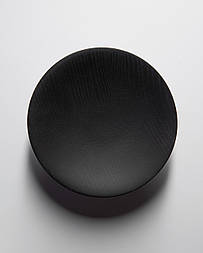 Круглий об'ємний дерев'яний настінний гачок для одягу ЯСЕН чорний