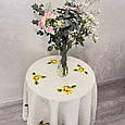 Скатертина вишита гладдю ручної роботи діаметр 180 см, фото 3