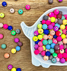 Намистини пластикові з отвором кругла (20 гр) КОЛЬОРОВА ОДНОТОННА 7мм