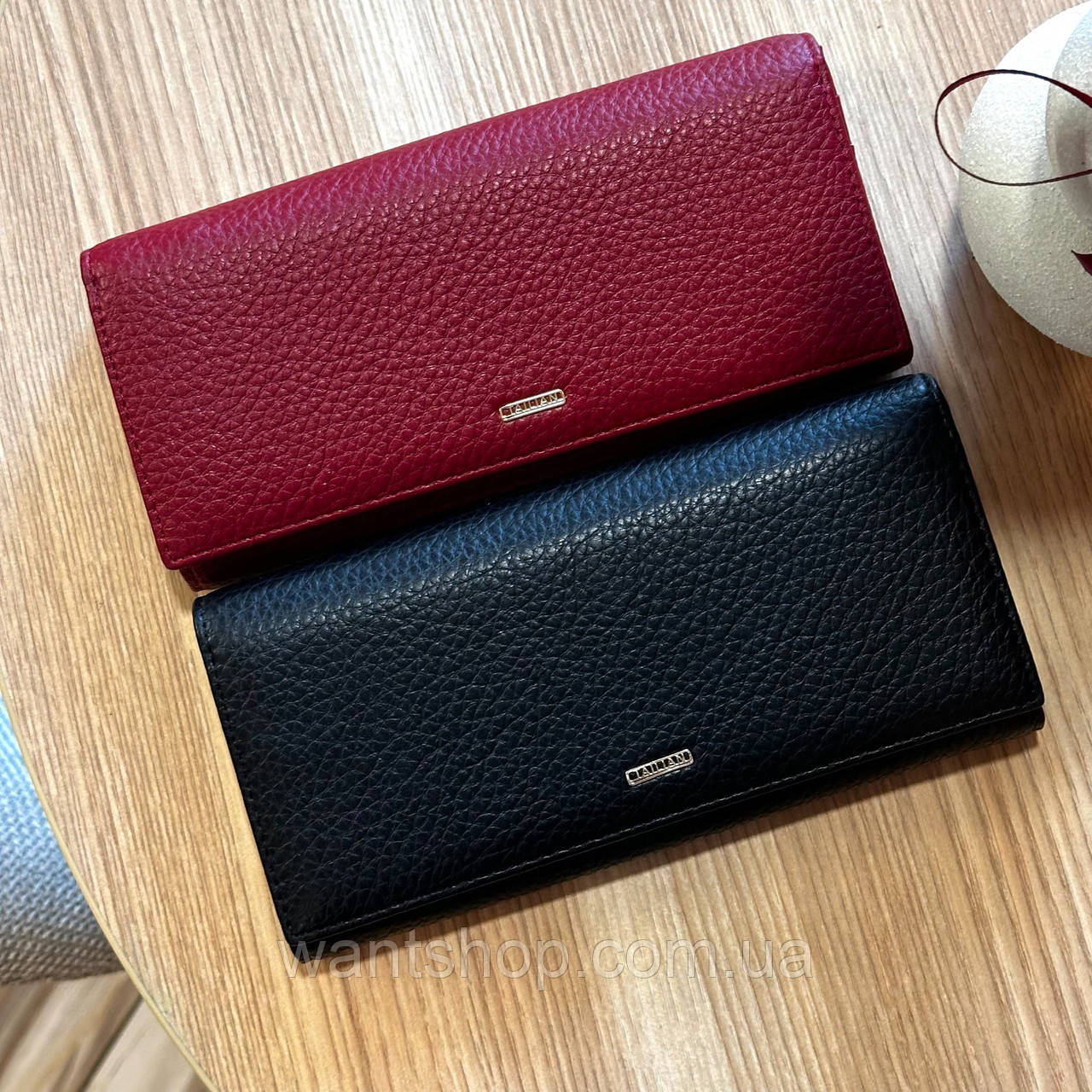 Жіночий класичний гаманець в двох кольорах ST Leather 32177, фото 1