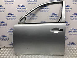 Двері передня ліва Mitsubishi L200 KB 2.5 ДИЗЕЛЬ 4D56U 2006 (б/у)