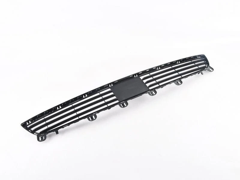 Решітка переднього бампера нижня BMW X5 F15 14-18 під радар, 51117303083