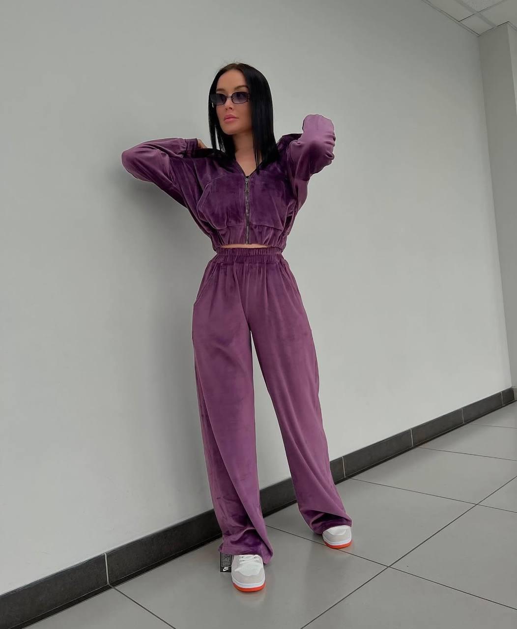 Костюм жіночий спортивний велюровий у кольорах 8413, фото 1