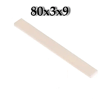 Поріжок для класичної гітари (бичача кістка) 80x3x9 + медіатор в подарунок