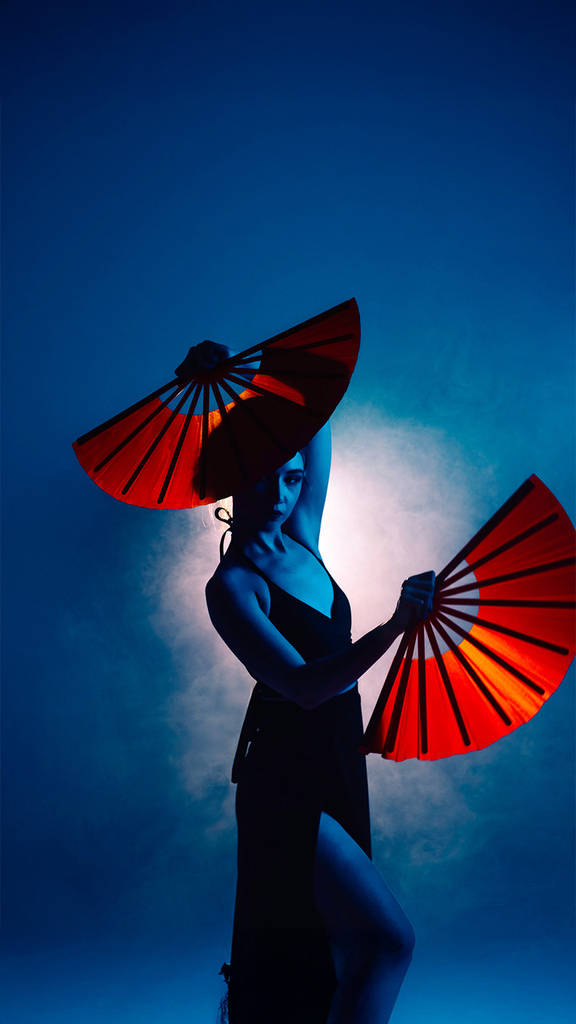 Віяло для танцю та кунг-фу 33х63 см червоне (4952-б) - фото покупців 1