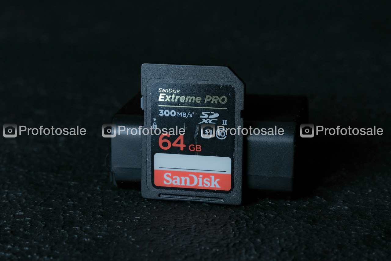 Карти пам'яті SD 64gb в асортименті