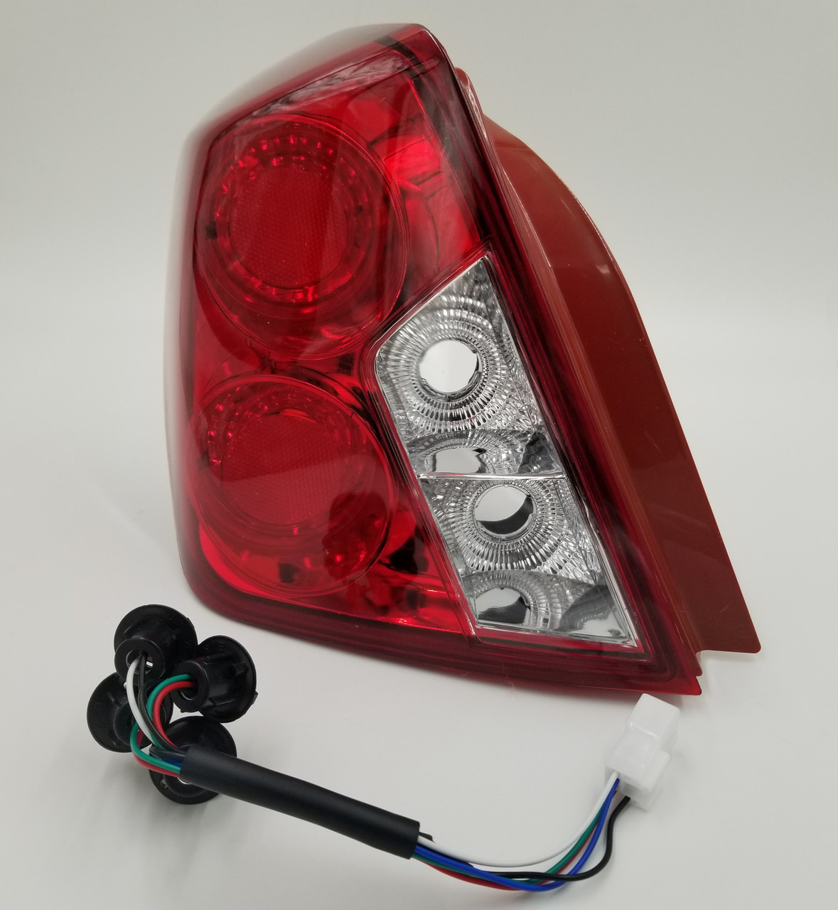 Ліхтар задній лівий Лачетті седан (з проводкою) WATT Польща