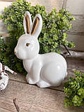 Великодній кролик для прикраси, білий із золотом h 16х15 см, фото 3