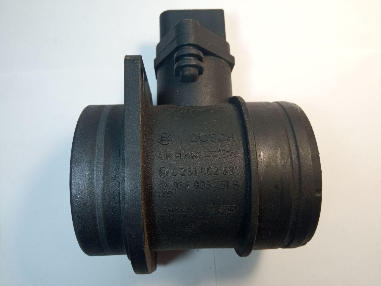 Витратомір повітря Bosch 0 281 002 531 Volkswagen / Audi 038 906 461B Fabia TDI
