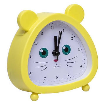 Годинник будильник настільний на батарейках, гучність регулюється, розмір 11x11 см, жовті