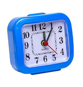 Годинник будильник настільний на батарейках, гучність регулюється, розмір 7*7*3 см, сині