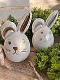 Великоднє яйце-кролик, біле зі сріблом h 13 см, фото 7
