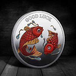Щаслива монета "Рибки" силвер, монета талісман удачі та Везіння, у капсулі