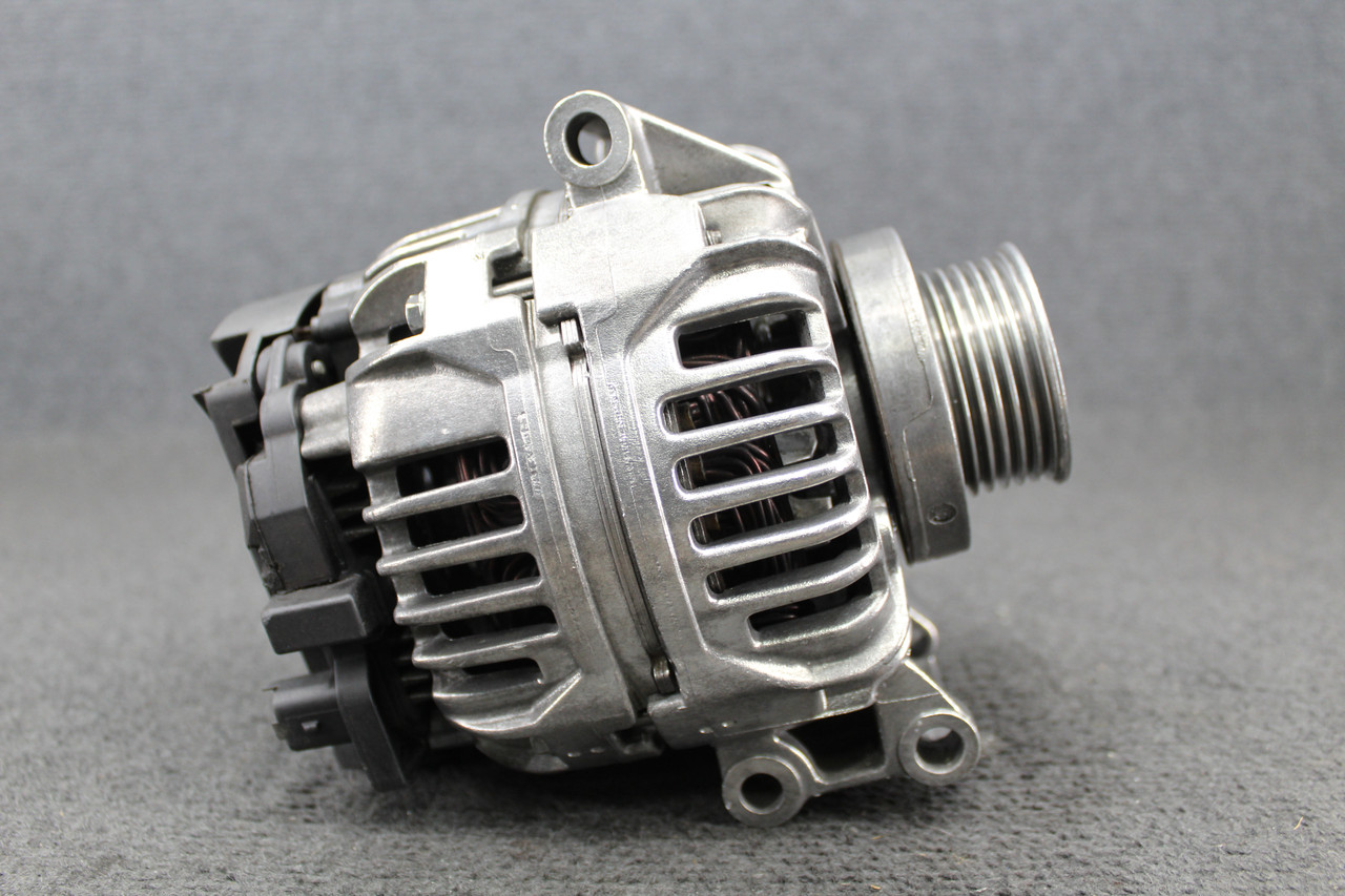 Генератор Renault Megane Scenic Kangoo 1.4 1.6, фото 1