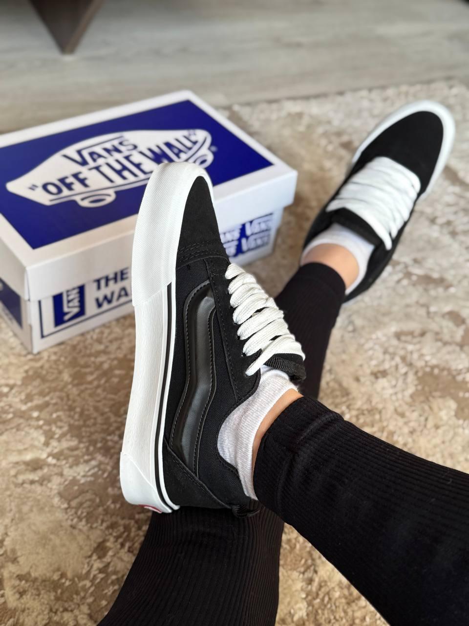 Кеди Vans Skool KNU Чорні з білим Кросівки Ванс Скул КНУ замшеві повсякденні демісезон унісекс, фото 1