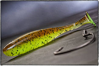 Силікон Keitech Easy Shiner 3" 401T Green Pumpkin Chartreuse
