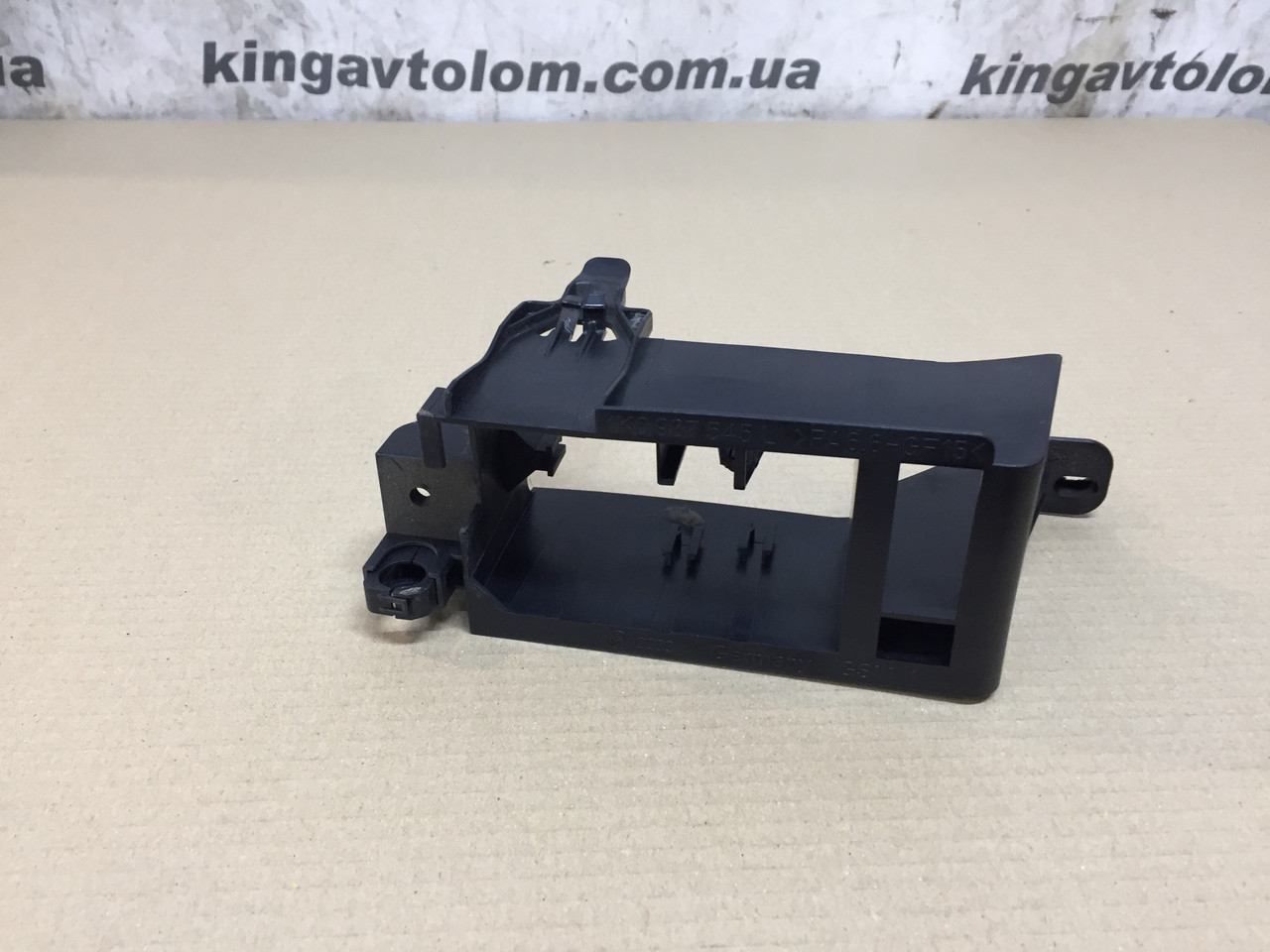 Кронштейн Skoda Octavia A5 1K0937545L, фото 1