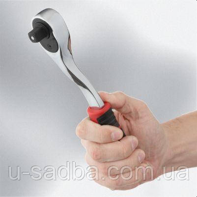 Набір головок 1/2" 8-32 мм, подовжувач, ручка з храповим механізмом 72 зуби, 20 од., Cr-V INTERTOOL ET-8016 Набір головок