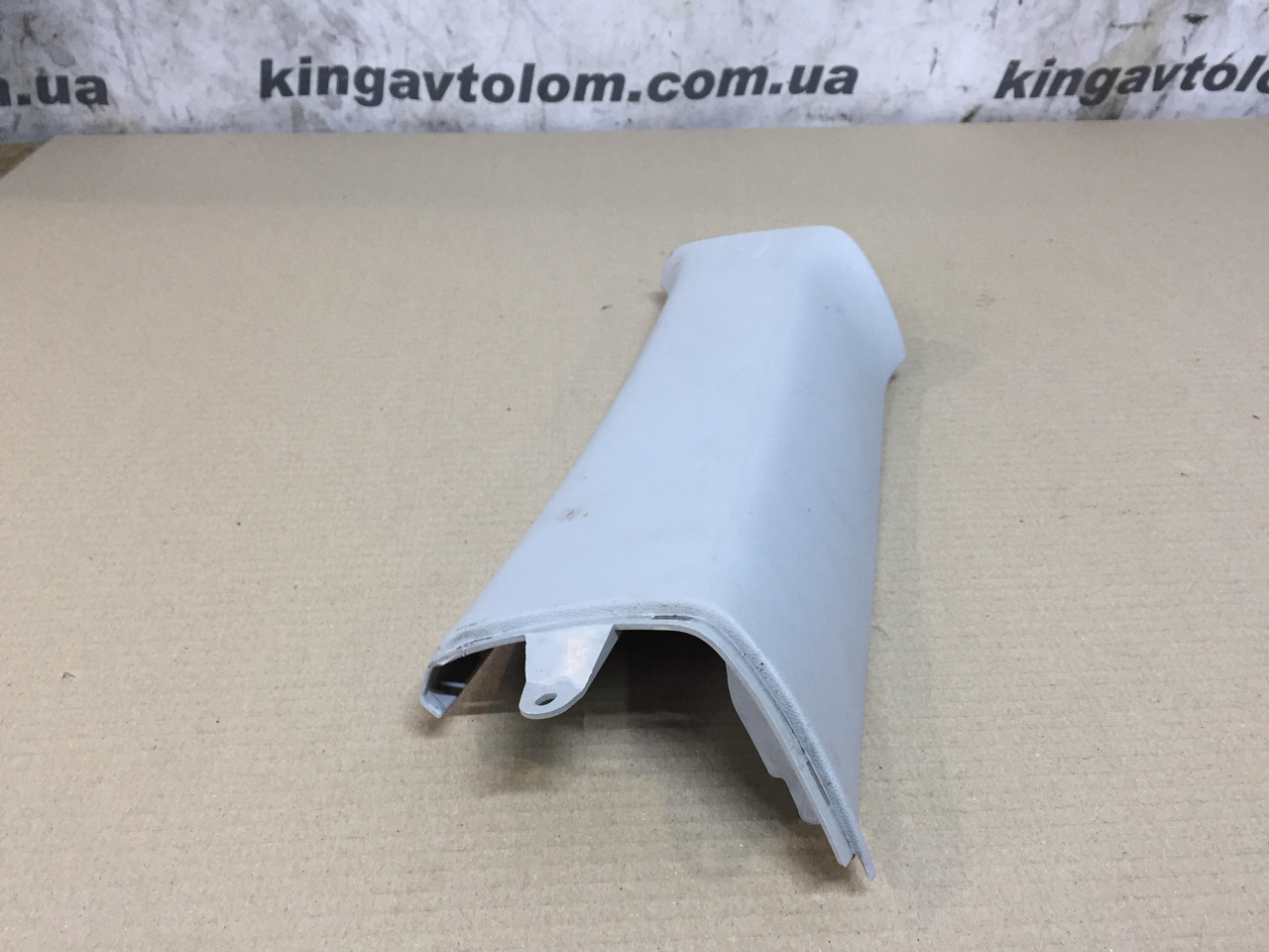 Накладка стійки права верхня Skoda Octavia A5 1Z9867296G, фото 1