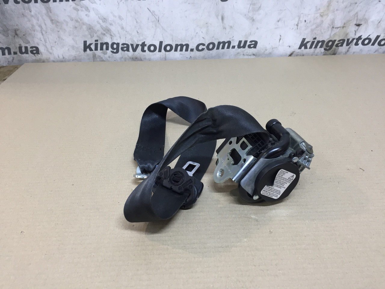 Ремінь безпеки передній правий Skoda Octavia A5 1Z0857702CHCP, фото 1