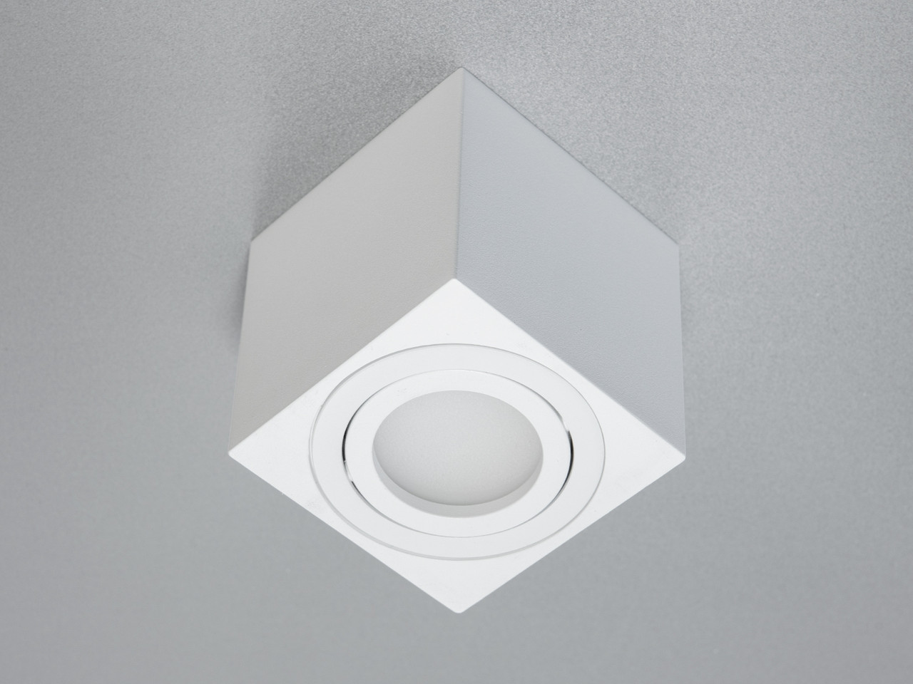 Білий накладний поворотний точковий світильник для балкона PMR-210-S-WH PMR-210-S-WH