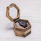 Сотовий органайзер для 1 годинника зі скляною кришкою з ініціалами Коробочка для наручних годинників