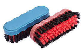 Щітка одежна мала жорстка пластикова колодка 11.5*4 см (ворс 2 см, 5 рядів) (ПП КВВ)