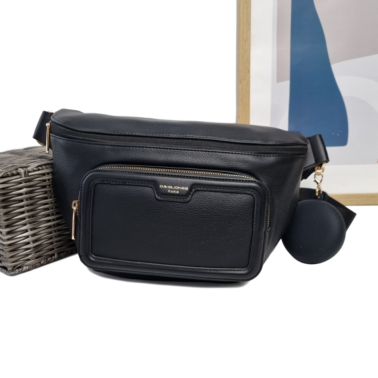 Напоясна жіноча сумка екошкіра чорний Арт.CM7400 black DavidJones Французька