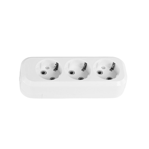 Колодка подовжувача із заземленням 3 розетки білий Standard Titanum, фото 1