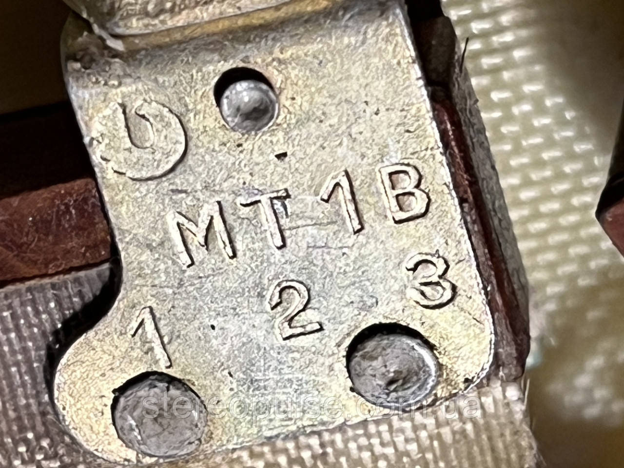 Тумблер МТ1 - 1