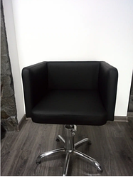 Перукарське крісло для клієнтів салону краси DONA підйомний механізм гідравліка VM810