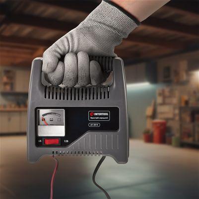 Пристрій зарядний для акумуляторів 6, 12 В, 10-60 Аг, з трансформатором INTERTOOL AT-3014 Пристрій зарядний для акумуляторів