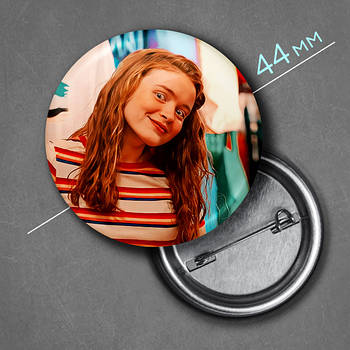 "Макс Мейфілд (Дивні дива / Stranger Things)" значок круглий на булавці Ø44 мм