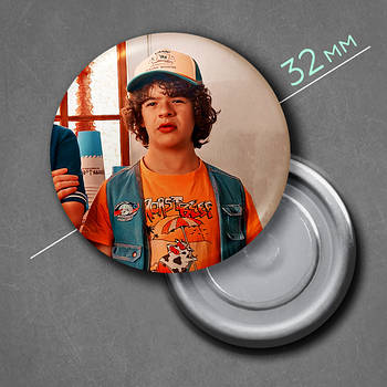 "Дастін Хендерсон (Дивні дива / Stranger Things) " магніт круглий Ø32 мм