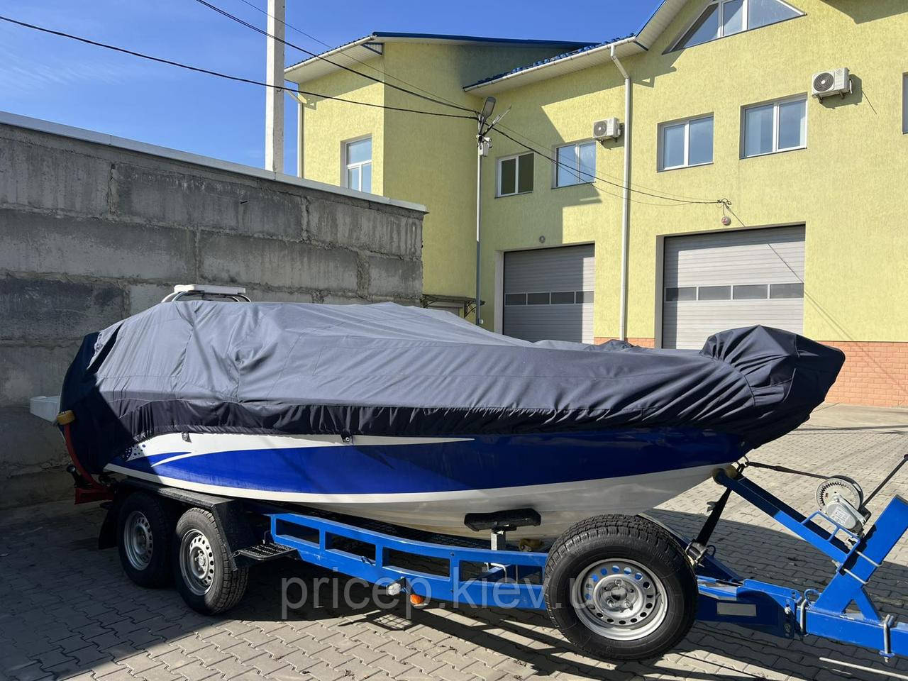 Буксирувальний тент на човен, катер, яхту