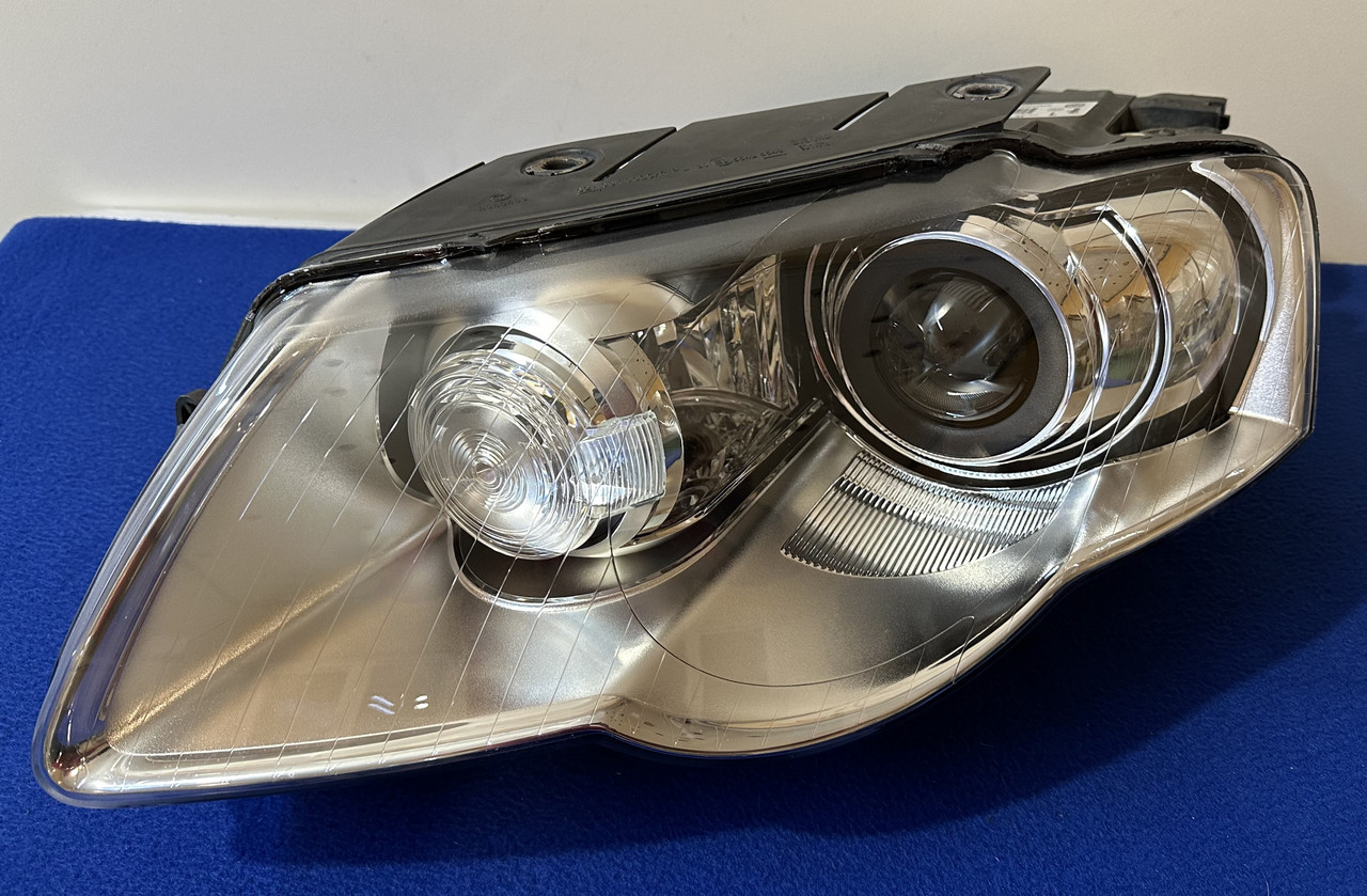 Встановлення Bi — Led лінз в адаптивні фари Volkswagen passat B6 2005 — 2010, фото 1