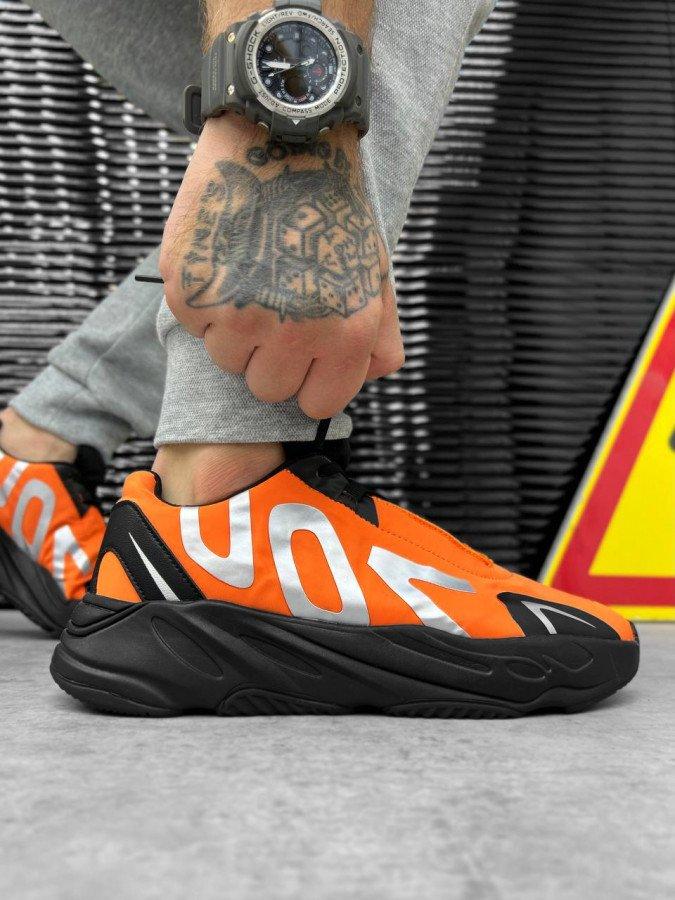 Кросівки boost 700 orange/black РГ6330, фото 1