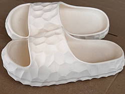 Жіночі шльопанці з піни на платформі  колір шампань .Розмір 36,37,38,39,40.