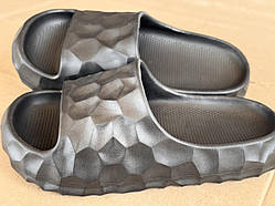 Жіночі шльопанці з піни на платформі чорного кольору. Розмір 36,37,38,39,40.