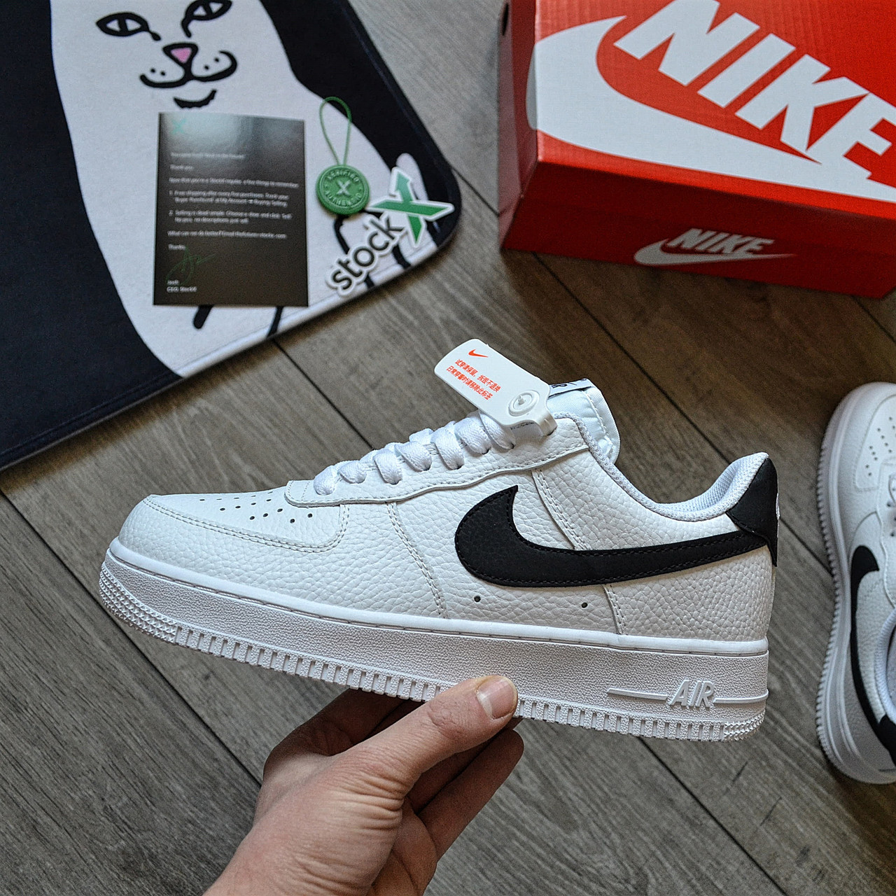Чоловічі кросівки Nike Air Force Low 1 '07 'White\Black' осінь-весна демісезонні 40-45р. Живе фото