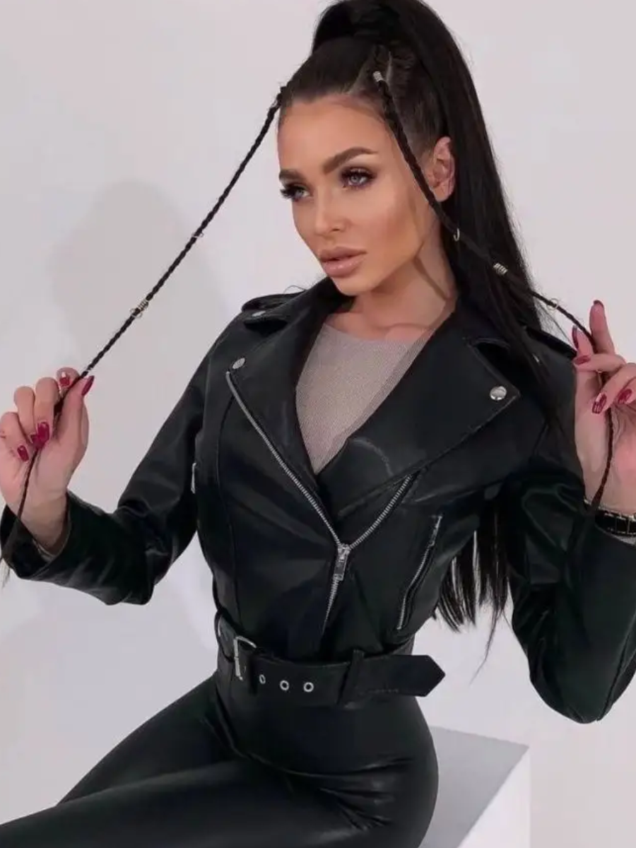 Жіноча укорочена куртка косуха. Є кольори і розміри. - фото 1 - id-p2526543690