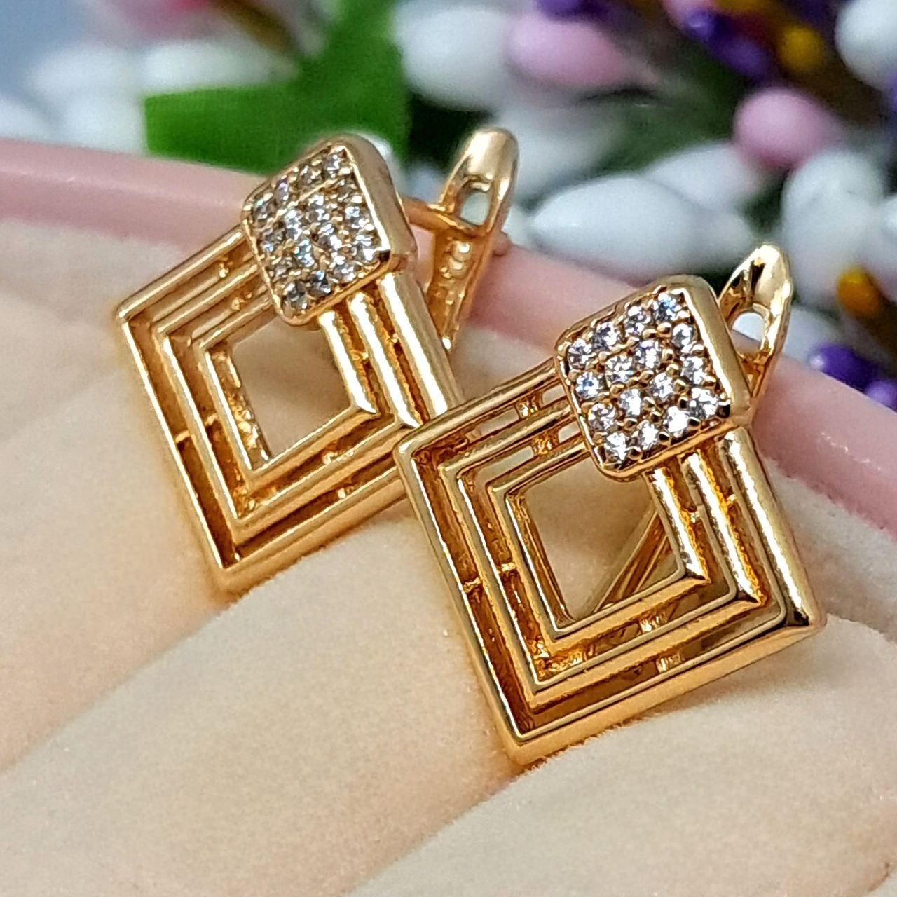 Сережки Мері медичне золото Xuping Розмір 17 мм× 17 мм англійський замок Код 5036