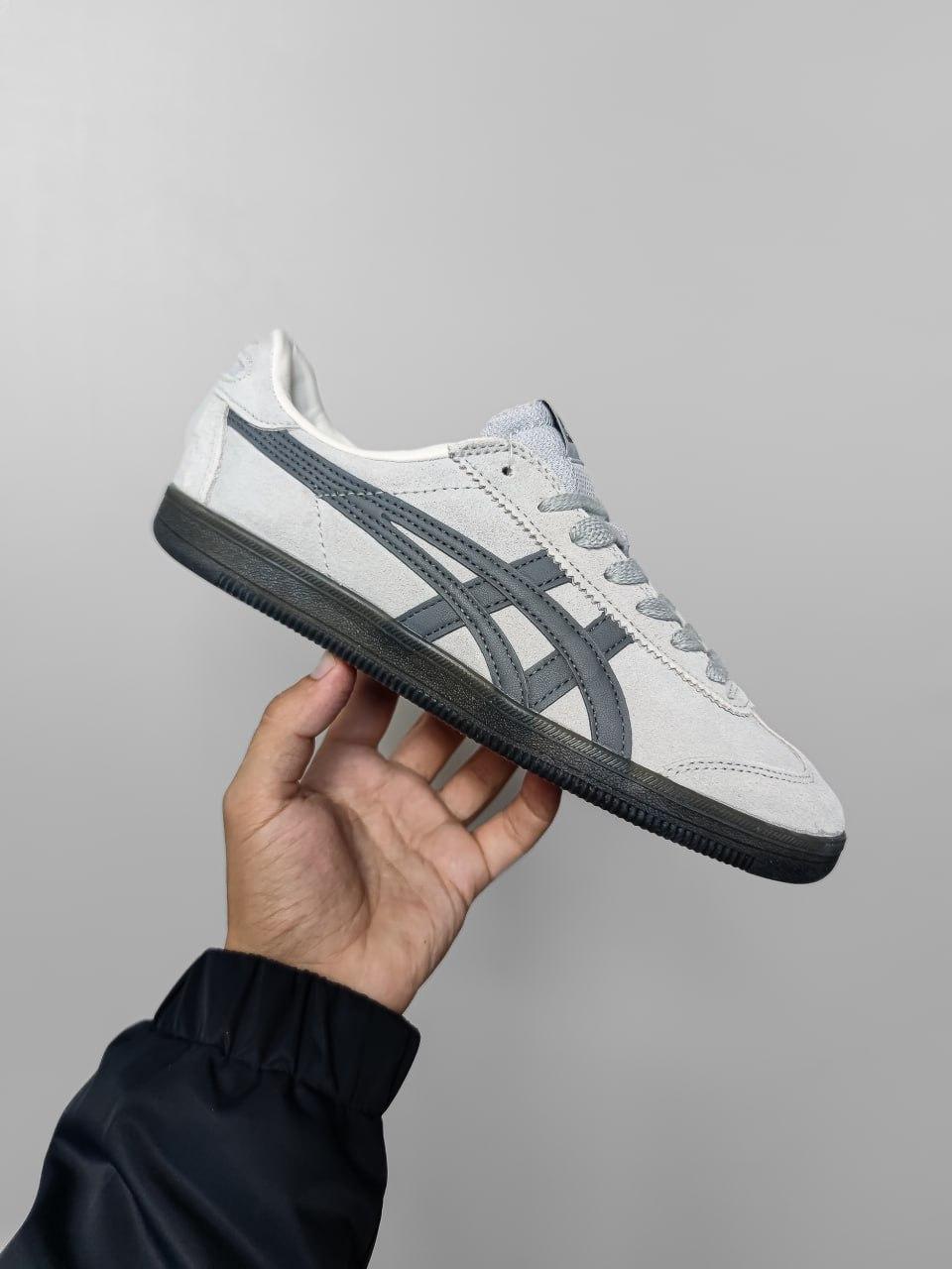 Кросівки жіночі сірі Asics Onitsuka Tiger Tokuten Grey (17653)
