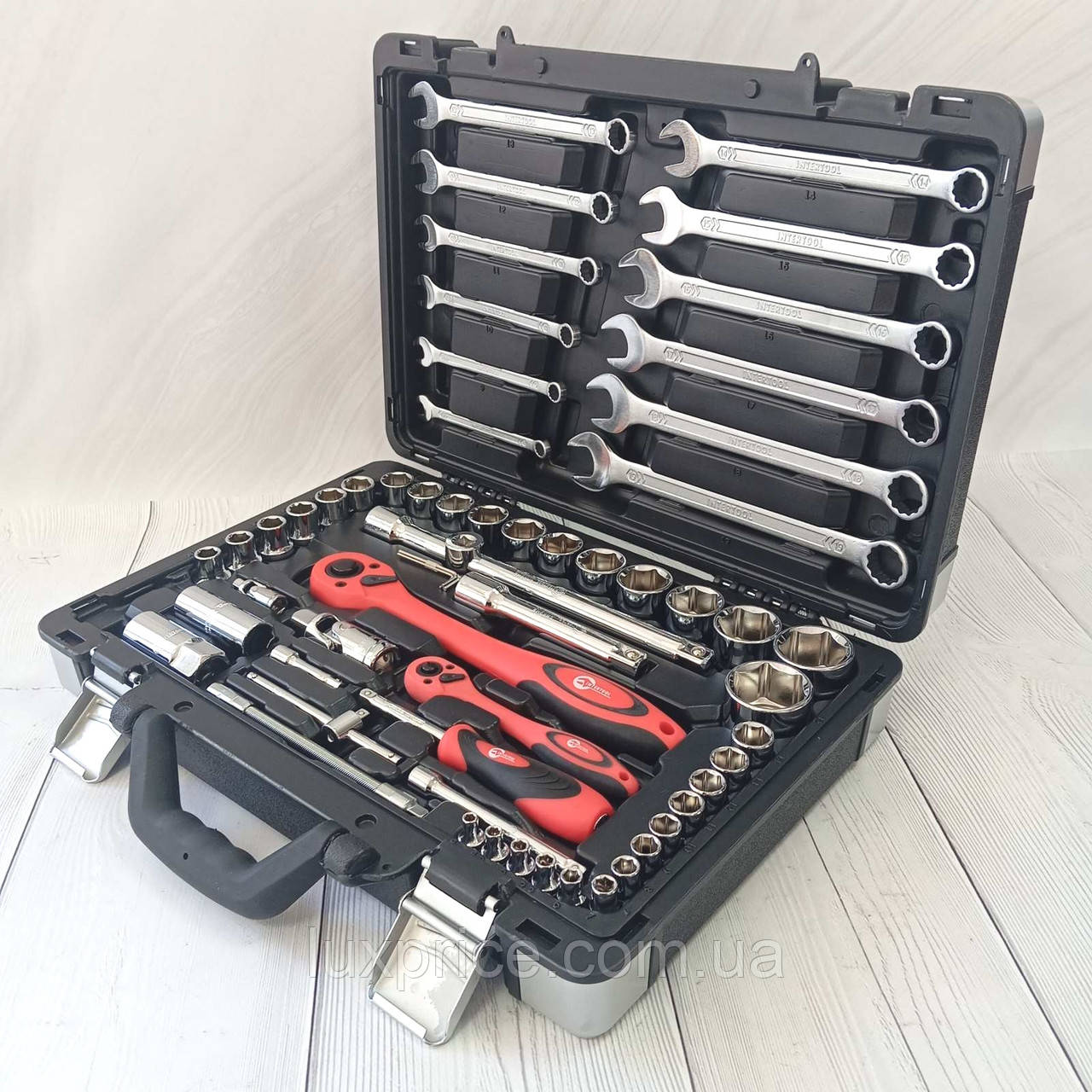 Набір інструментів професійний, 1/4" & 1/2", 61 од. INTERTOOL ET-6061 Luxprice, фото 1