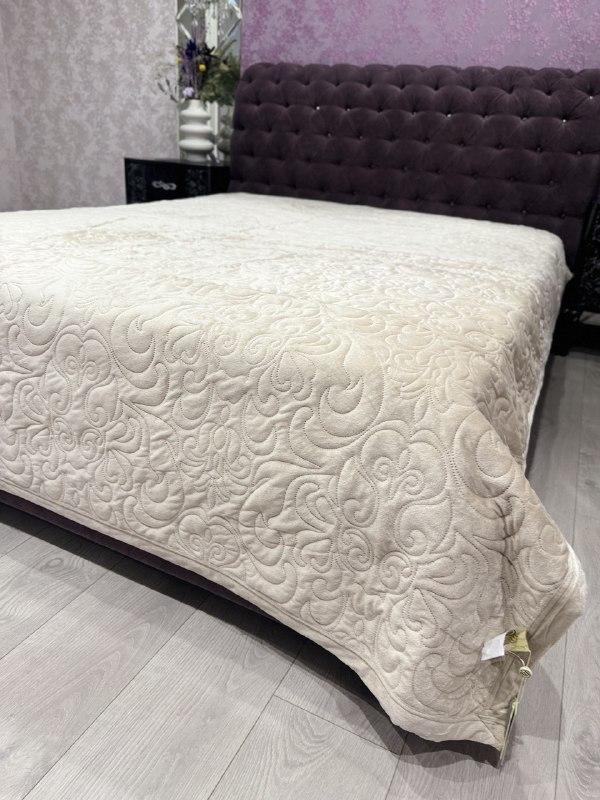 Велюрове стьобане покривало Romance 210х230