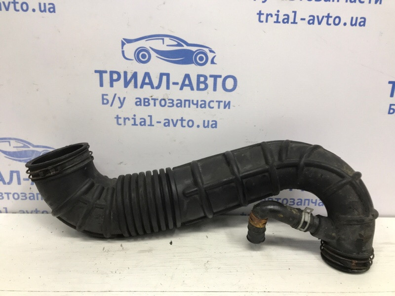 Патрубок повітряного фільтра Ssangyong Korando C200 2.0 DIESEL D20DTF 2010 (б/у), фото 1