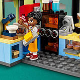 Конструктор LEGO Friends Кавова Хартлейк-Сіті 426 деталей (42618), фото 7