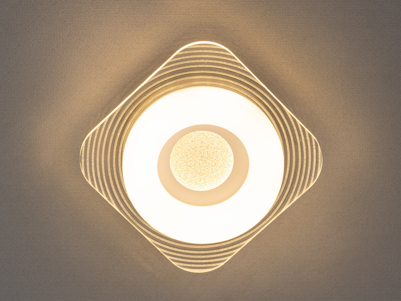 LED світильник із регулятором колірної температури, білий, 37W 4698WH-LS