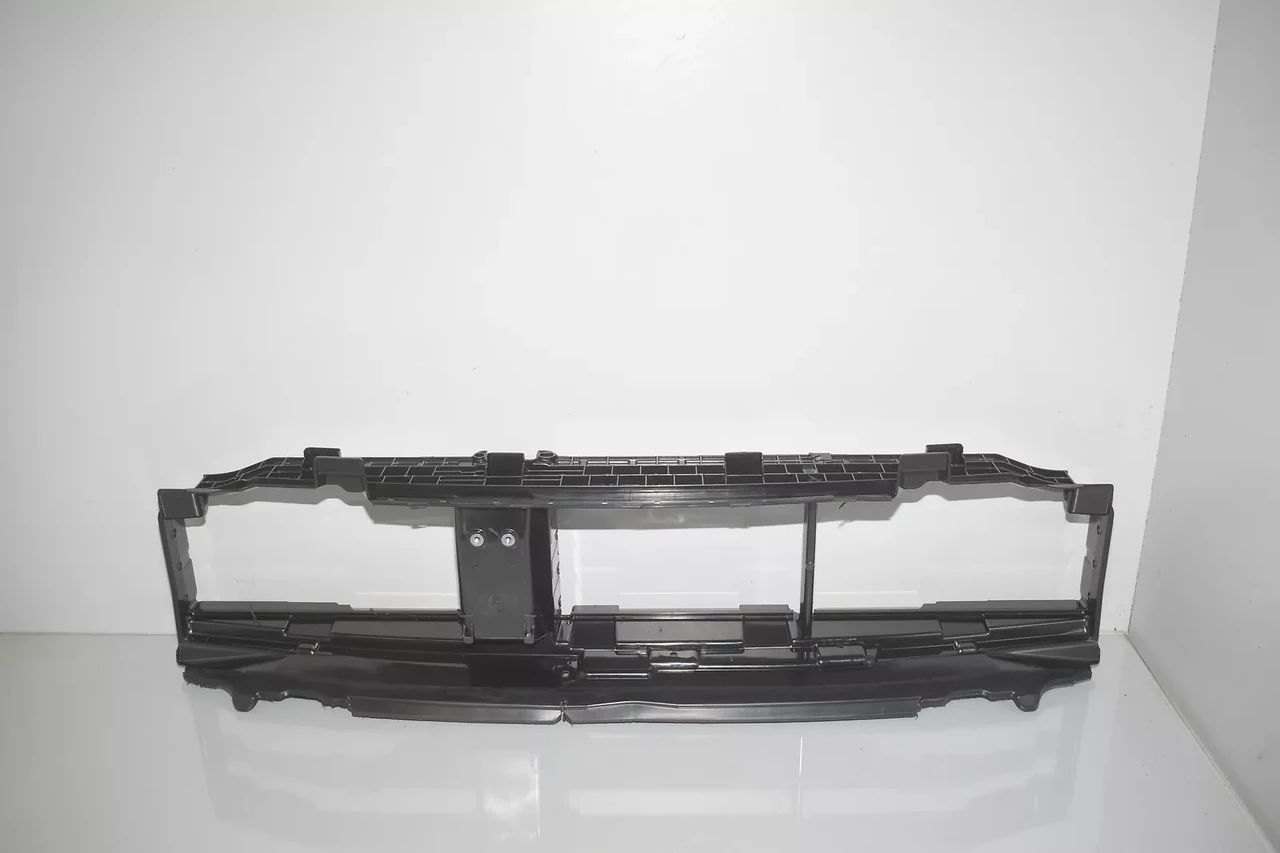 Повітропровід нижній BMW: g26, 51749498818