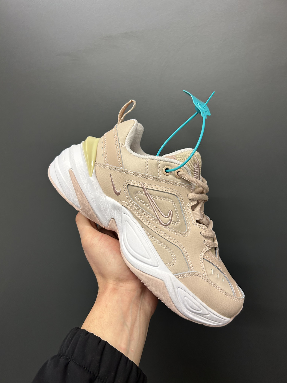 Жіночі кросівки Nike M2K Tekno Particle Beige White Кеди Найк М2К Текно шкіряні бежеві демісезон
